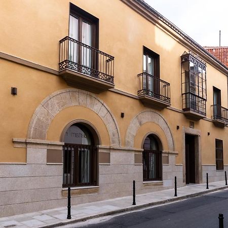 Apartamentos Turisticos De La Bernarda Caces Exterior foto